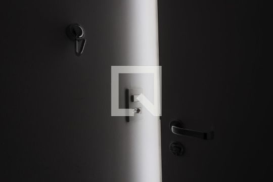 Lavabo - detalhes de casa de condomínio para alugar com 3 quartos, 86m² em Chácara Ondas Verdes, Cotia