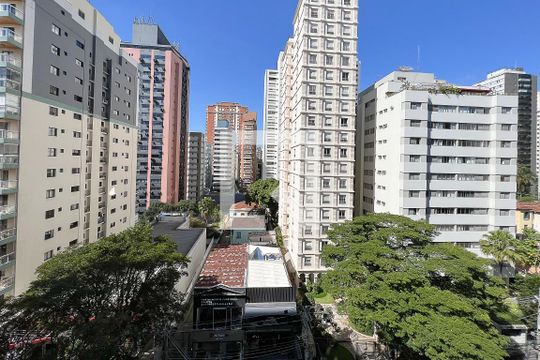 Vista de apartamento à venda com 3 quartos, 180m² em Perdizes, São Paulo