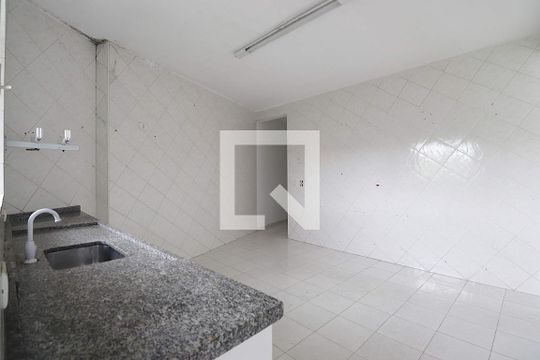 Cozinha de apartamento para alugar com 2 quartos, 60m² em Parque Erasmo Assunção, Santo André