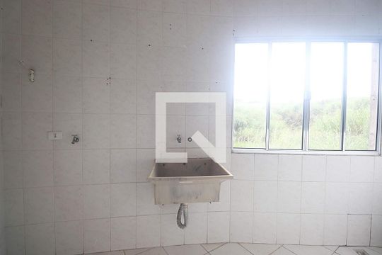 Área de Serviço de apartamento para alugar com 2 quartos, 60m² em Parque Erasmo Assunção, Santo André