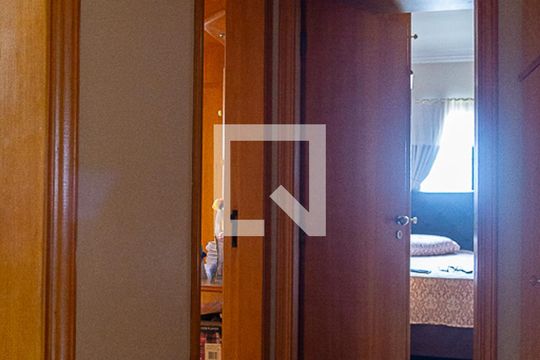 Corredor de apartamento à venda com 3 quartos, 100m² em Cidade Vargas, São Paulo