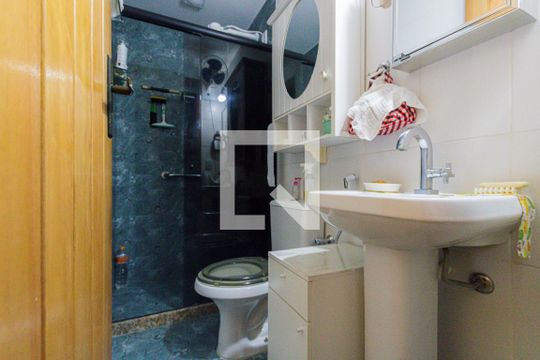 Banheiro da Suíte de casa à venda com 3 quartos, 113m² em Freguesia de Jacarepaguá, Rio de Janeiro