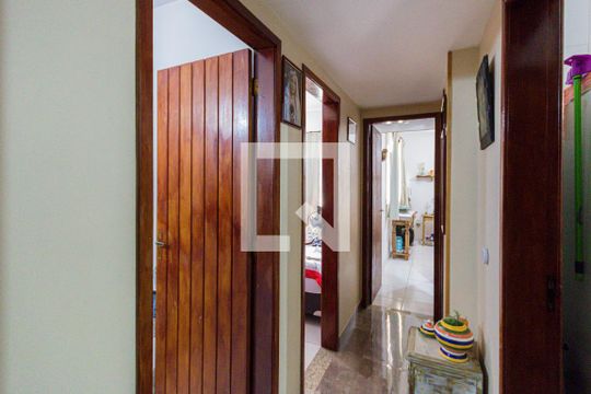 Corredor de casa à venda com 3 quartos, 113m² em Freguesia de Jacarepaguá, Rio de Janeiro