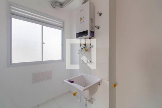  Cozinha e Área de Serviço  Integrada  de apartamento à venda com 2 quartos, 40m² em Cidade Patriarca, São Paulo