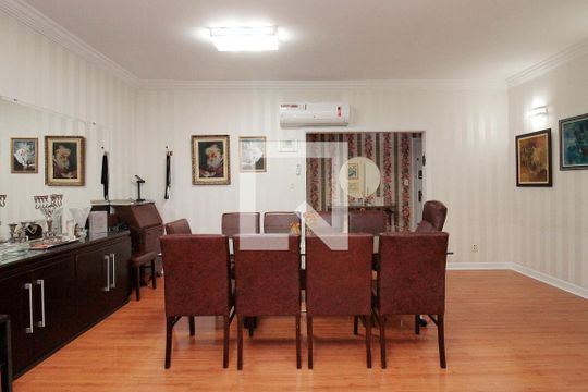 Sala de apartamento à venda com 3 quartos, 145m² em Santa Cecilia, São Paulo