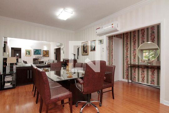 Sala de apartamento à venda com 3 quartos, 145m² em Santa Cecilia, São Paulo