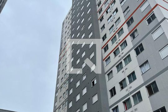 Fachada de apartamento à venda com 2 quartos, 38m² em Guaiaúna, São Paulo