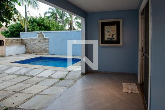 Varanda de casa de condomínio à venda com 4 quartos, 300m² em Vargem Pequena, Rio de Janeiro