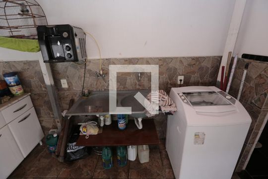 Área de Serviço de casa à venda com 3 quartos, 500m² em Eldorado, Contagem