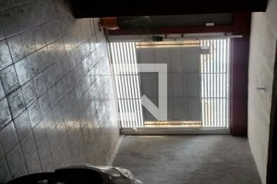 Casa à venda com 4 quartos, 292m² em Parque Oratório, Santo André