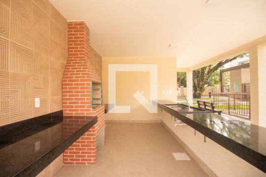 Área comum - Churrasqueira de apartamento para alugar com 2 quartos, 47m² em Protásio Alves, Porto Alegre
