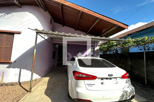 Garagem de casa à venda com 4 quartos, 115m² em Rio dos Sinos, São Leopoldo