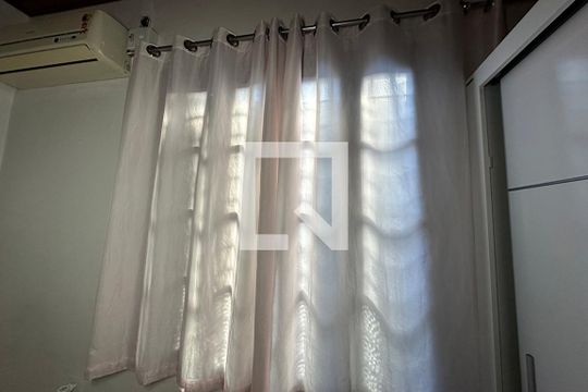Janela do Quarto 3 de casa à venda com 4 quartos, 115m² em Rio dos Sinos, São Leopoldo