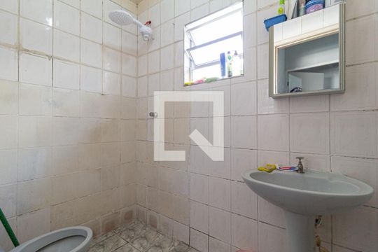 Banheiro da suíte 1 de casa à venda com 4 quartos, 213m² em Padroeira, Osasco