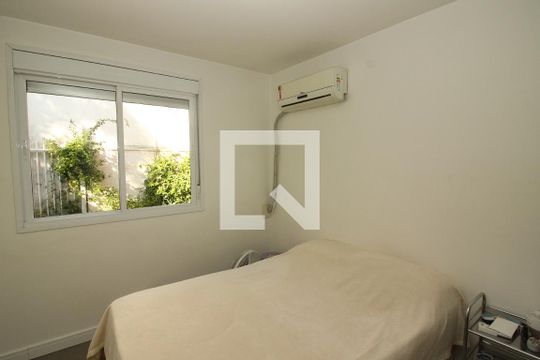 Quarto Suíte de apartamento à venda com 3 quartos, 71m² em Cavalhada, Porto Alegre