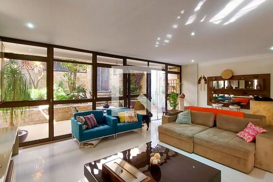 Casa à venda com 5 quartos, 353m² em Jardim da Saúde, São Paulo