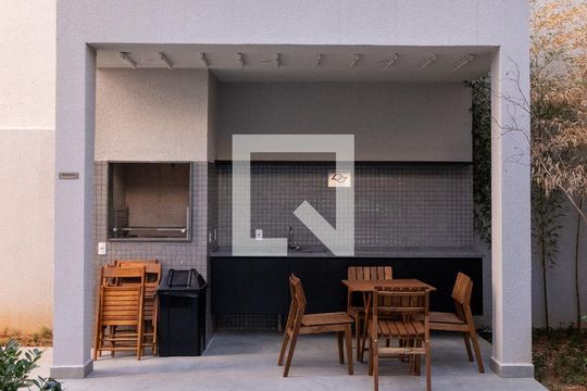 Área comum - Churrasqueira de apartamento para alugar com 2 quartos, 34m² em Barra Funda, São Paulo