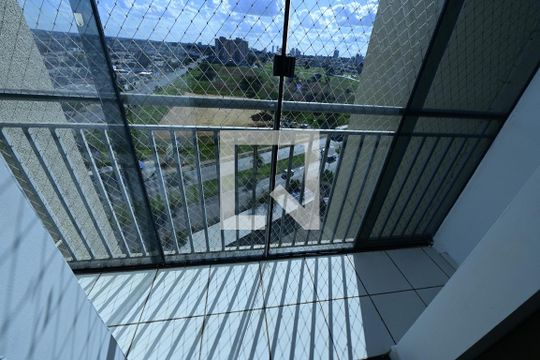 Varanda  de apartamento para alugar com 3 quartos, 70m² em Jardim Maria Inês, Aparecida de Goiânia