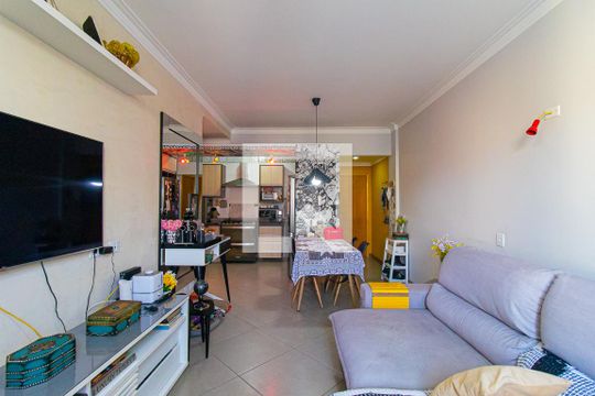 Sala de apartamento à venda com 3 quartos, 93m² em Bela Vista, São Paulo
