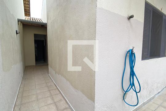 Quintal de casa de condomínio para alugar com 2 quartos, 66m² em Vila São Luiz (valparaízo), Barueri