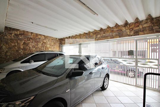 Garagem de casa à venda com 3 quartos, 240m² em Planalto, São Bernardo do Campo