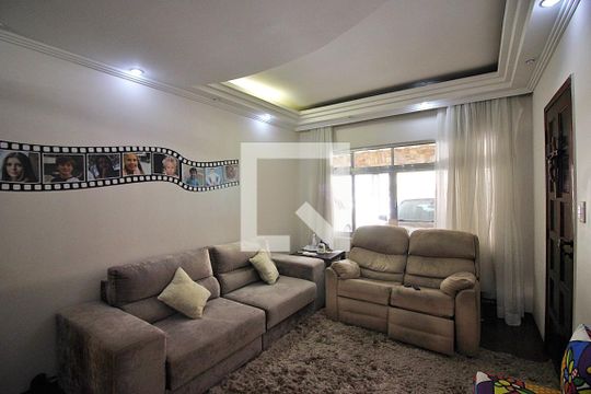 Sala  de casa à venda com 3 quartos, 240m² em Planalto, São Bernardo do Campo