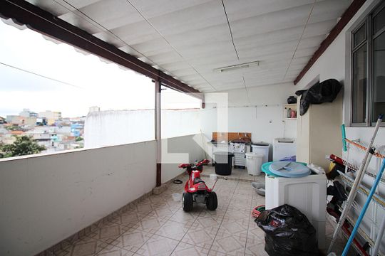 Lavanderia de casa à venda com 3 quartos, 240m² em Planalto, São Bernardo do Campo