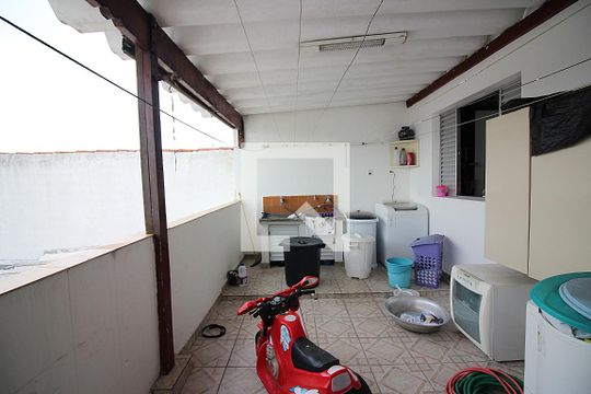Lavanderia de casa à venda com 3 quartos, 240m² em Planalto, São Bernardo do Campo