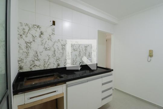 Cozinha e Área de Serviço de apartamento à venda com 2 quartos, 49m² em Vila Roque, São Paulo
