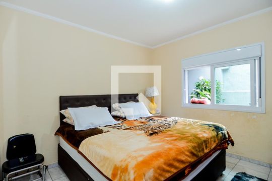 Quarto 2 de casa à venda com 3 quartos, 220m² em Jardim Miriam, Guarulhos
