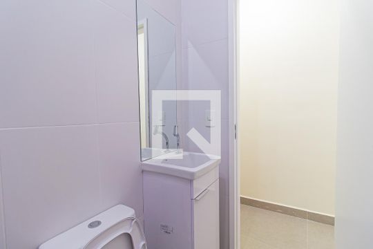 Banheiro de kitnet/studio para alugar com 1 quarto, 20m² em Consolação, São Paulo