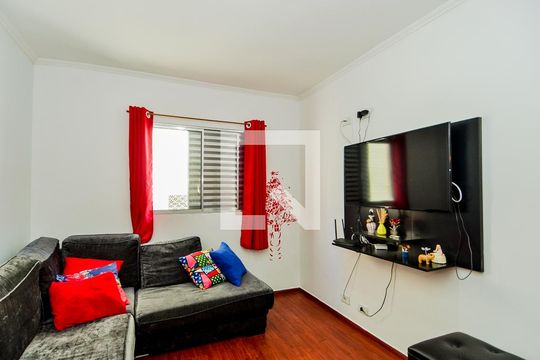 Sala de Estar / Quarto Reversível   de apartamento à venda com 2 quartos, 40m² em Parque Santo Antônio, Guarulhos