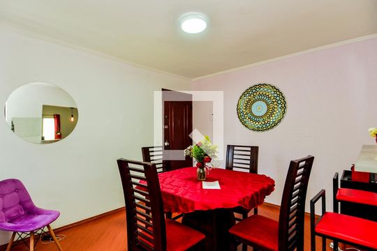 Sala de apartamento à venda com 2 quartos, 40m² em Parque Santo Antônio, Guarulhos