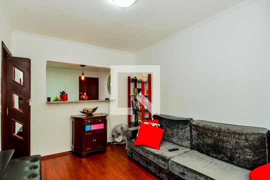 Sala de Estar / Quarto Reversível   de apartamento à venda com 2 quartos, 40m² em Parque Santo Antônio, Guarulhos