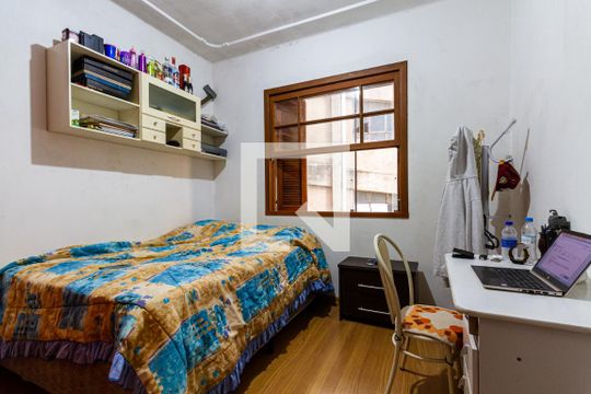 Quarto 1 de apartamento à venda com 3 quartos, 80m² em Centro Histórico, Porto Alegre