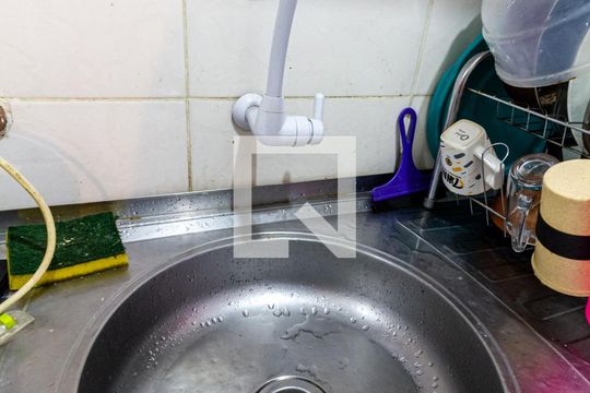 Cozinha de apartamento à venda com 3 quartos, 80m² em Centro Histórico, Porto Alegre