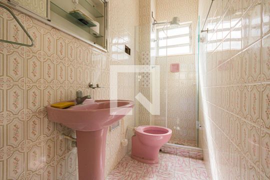 Banheiro de apartamento à venda com 2 quartos, 50m² em Freguesia de Jacarepaguá, Rio de Janeiro