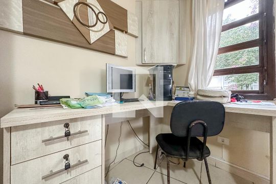 Sala - Escritório de casa de condomínio para alugar com 3 quartos, 250m² em Jardim Praiano, Guarujá