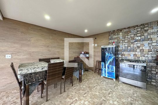 Churrasqueira de casa de condomínio para alugar com 3 quartos, 250m² em Jardim Praiano, Guarujá