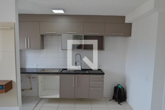Cozinha de apartamento à venda com 2 quartos, 47m² em Curicica, Rio de Janeiro