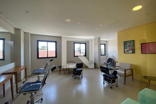 Salão de apartamento à venda com 1 quarto, 24m² em Bonfim, Osasco
