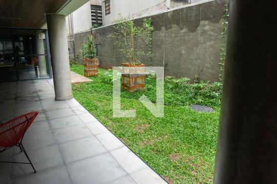 Área comum de kitnet/studio para alugar com 1 quarto, 25m² em Bela Vista, São Paulo
