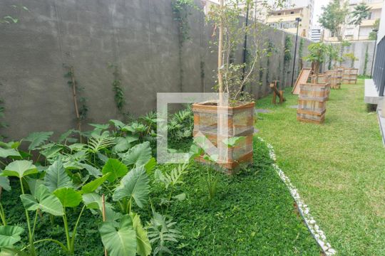 Área comum de kitnet/studio para alugar com 1 quarto, 25m² em Bela Vista, São Paulo