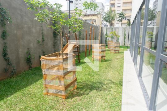 Área comum de kitnet/studio para alugar com 1 quarto, 25m² em Bela Vista, São Paulo