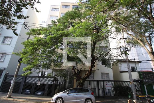 Fachada de apartamento à venda com 2 quartos, 58m² em Pinheiros, São Paulo