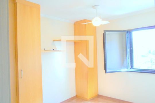 Apartamento à venda com 2 quartos, 65m² em Vila Uberabinha, São Paulo