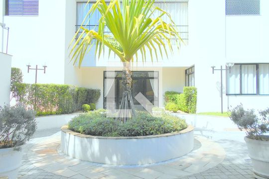 Apartamento à venda com 2 quartos, 65m² em Vila Uberabinha, São Paulo