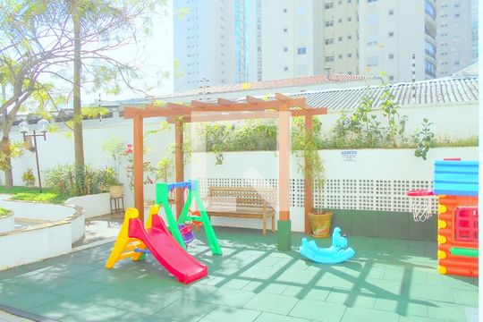 Apartamento à venda com 2 quartos, 65m² em Vila Uberabinha, São Paulo