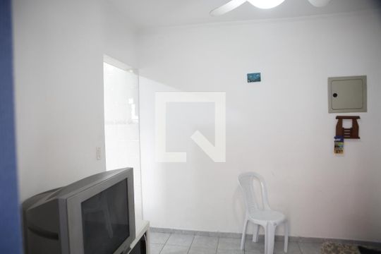 sala de apartamento para alugar com 1 quarto, 45m² em Guilhermina, Praia Grande