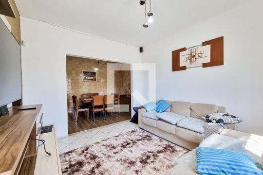 Casa para alugar com 3 quartos, 200m² em Jardim das Industrias, São José dos Campos